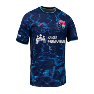 Side view of Wave FC kit